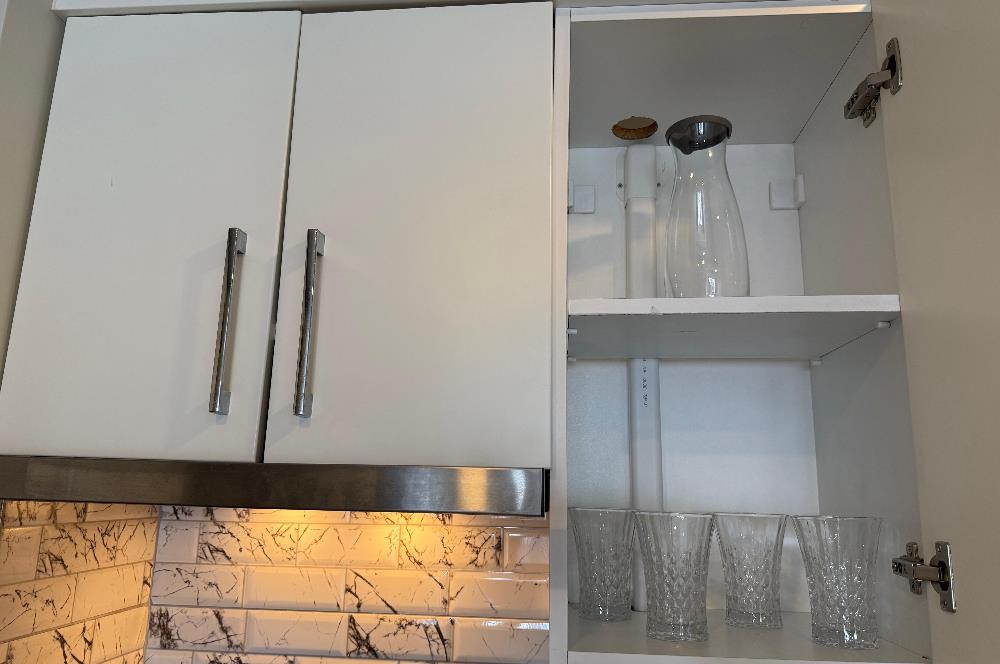 Solo Levent Satılık 1+1 Boş Oturuma Hazır Yüksek Kat
