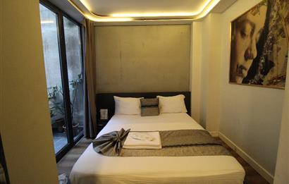 APARTLAR BÖLGESİNDE FULL TADİLATLI ASANSÖRLÜ 14 ODALI APART OTEL