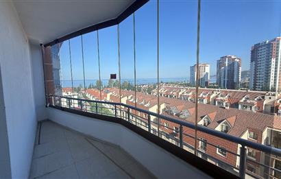 TRABZON YOMRA KAŞÜSTÜ ŞANAEVLERİN'DE DENİZ MANZARLI KİRALIK DAİRE