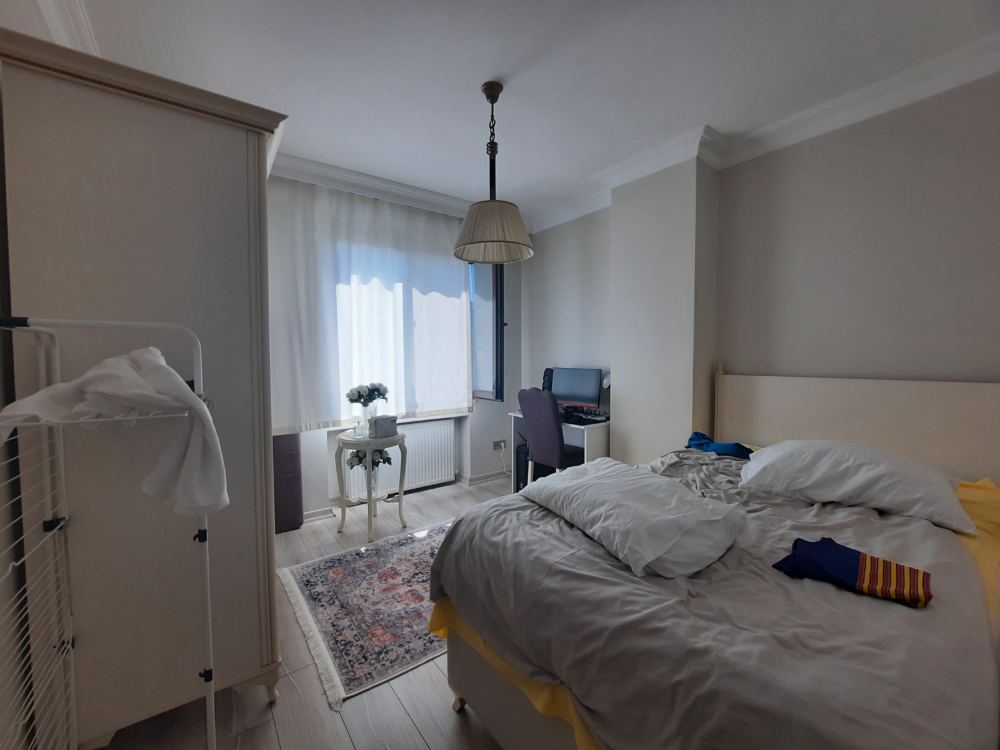 Gayrettepe Satılık 3+1 Daire