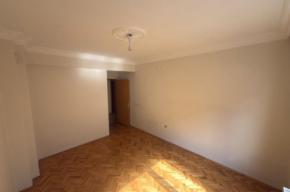 CENTURY 21 MEVORA GAYRIMENKUL'DEN 3+1 KATTA ACİL SATILIK DAİRE