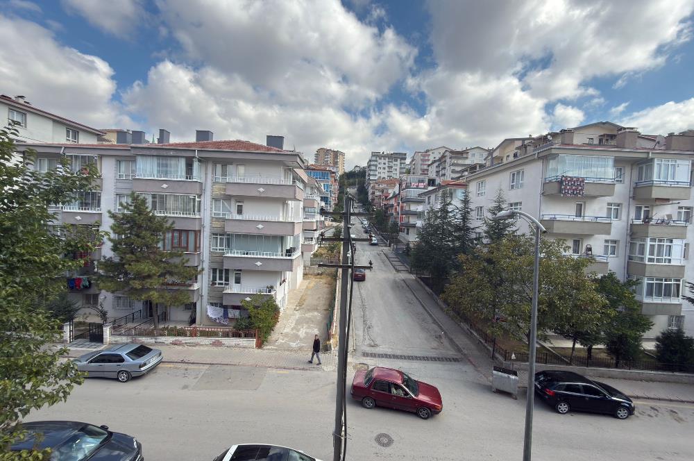 CENTURY 21 MEVORA GAYRIMENKUL'DEN 3+1 KATTA ACİL SATILIK DAİRE