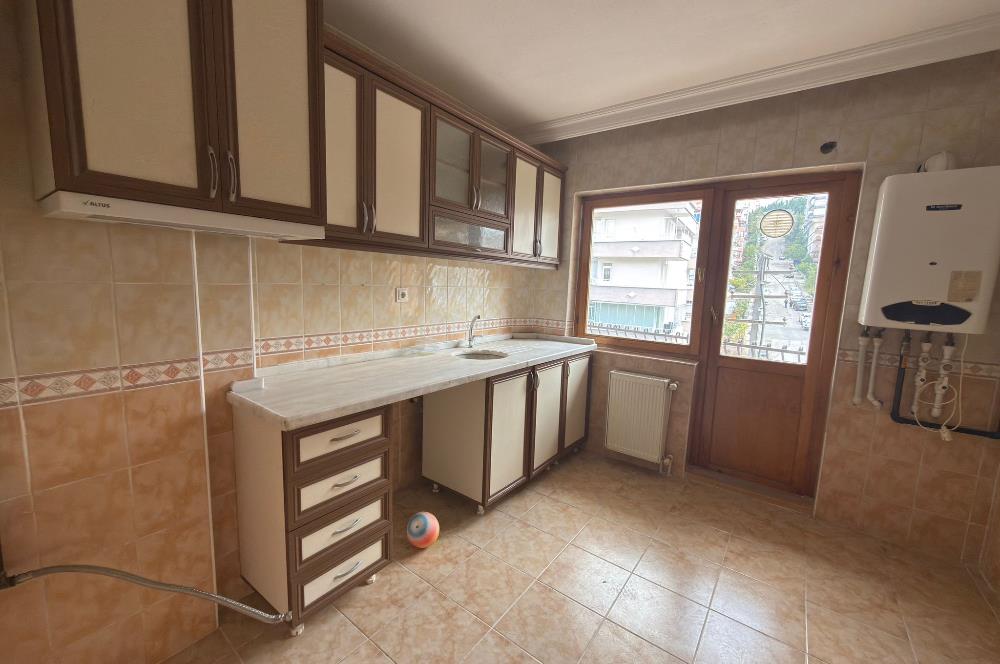 CENTURY 21 MEVORA GAYRIMENKUL'DEN 3+1 KATTA ACİL SATILIK DAİRE