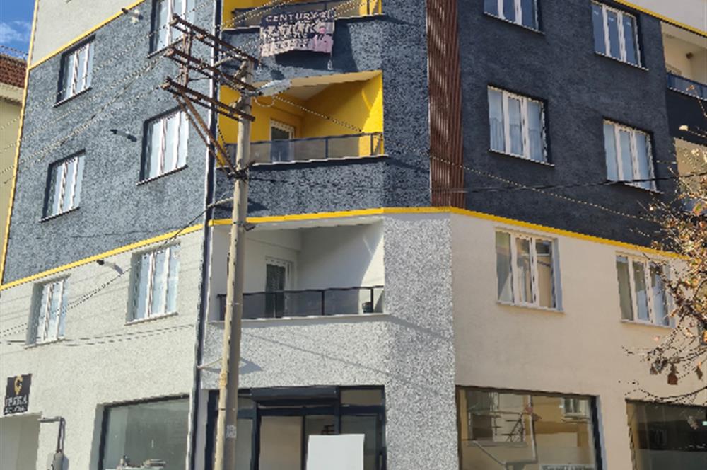 CENTURY21 PLUS'DAN BAHÇELİEVLERDE LÜKS 3+1 FIRSAT DAİRE