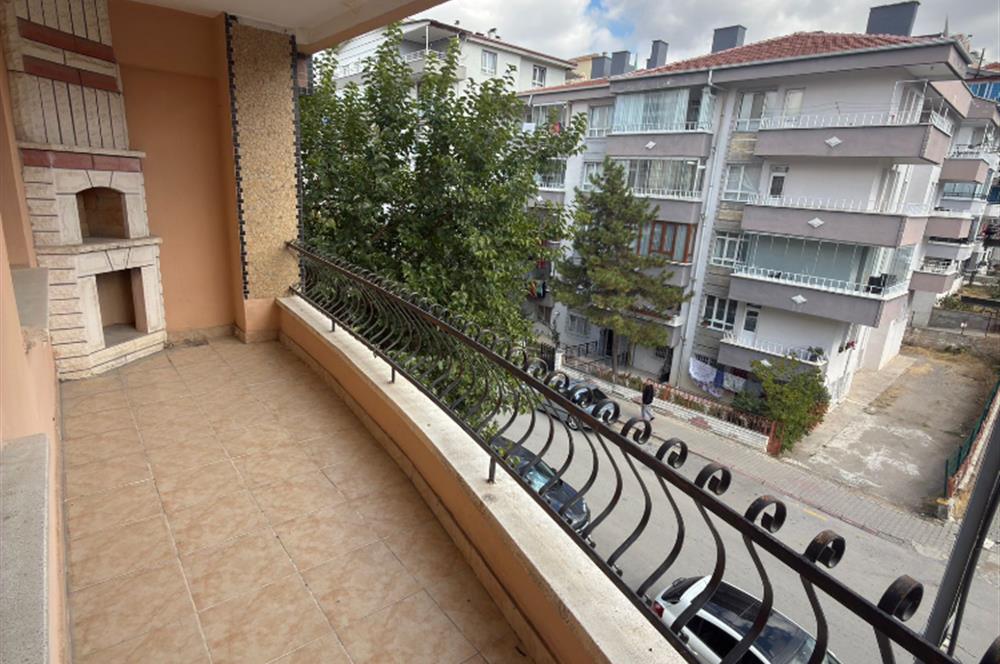 CENTURY 21 MEVORA GAYRIMENKUL'DEN 3+1 KATTA ACİL SATILIK DAİRE