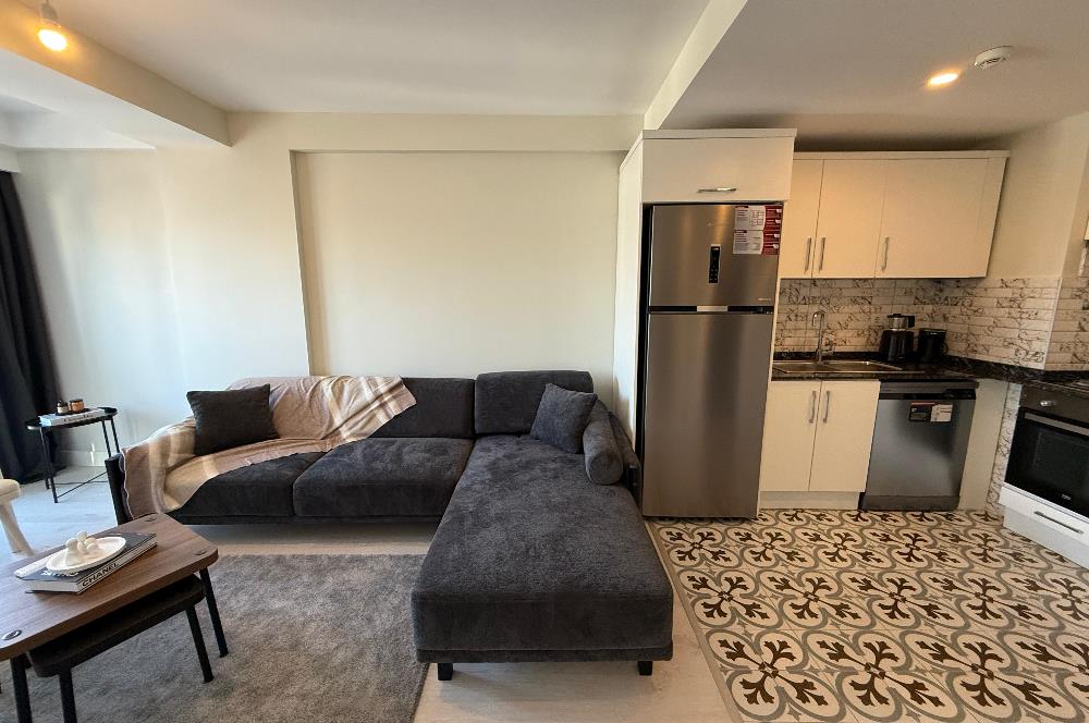 Solo Levent Satılık 1+1 Boş Oturuma Hazır Yüksek Kat