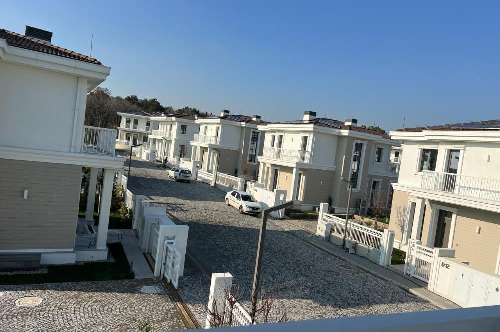 EMLAK KONUT ÇINARKÖY EVLERİ KİRALIK B TİPİ VİLLA ORMAN MANZARALI
