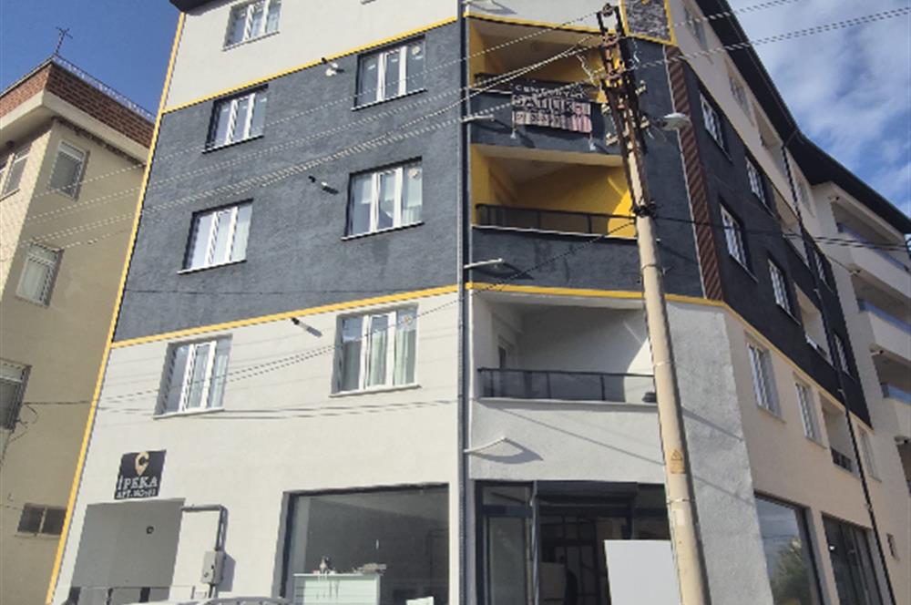 CENTURY21 PLUS'DAN BAHÇELİEVLERDE LÜKS 3+1 FIRSAT DAİRE