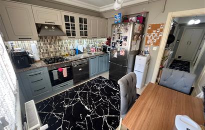 Eyüp Çırçır'da Satılık 2+1 95m² Metroya Yürüme 5 dk Fırsat Daire