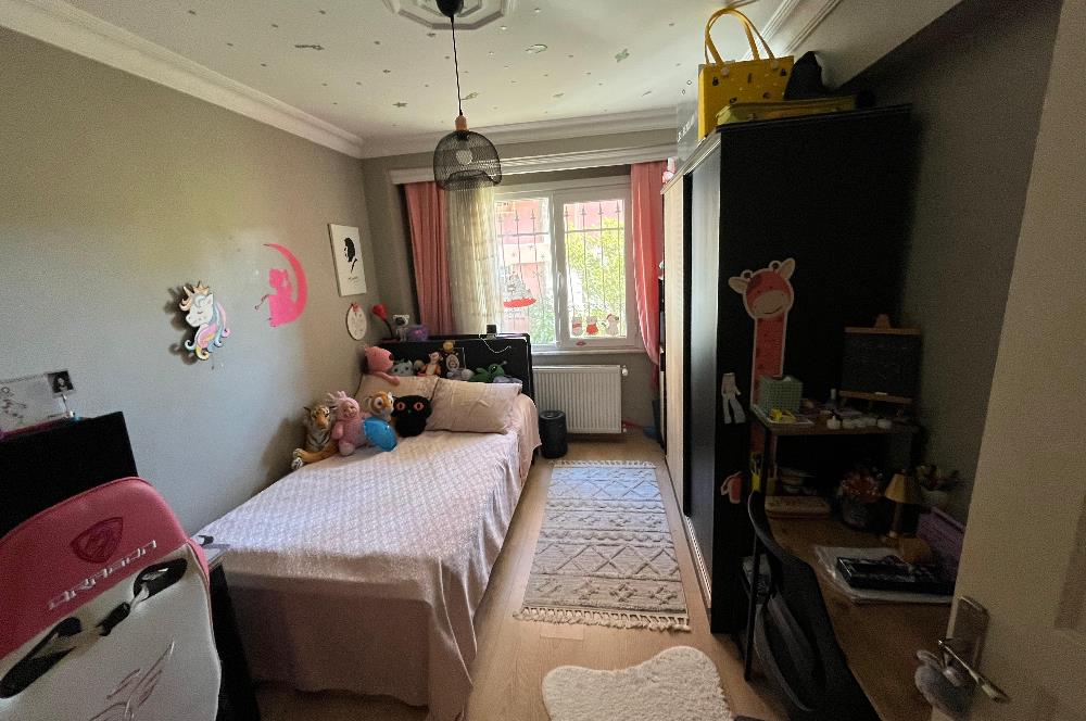 Eyüp Çırçır'da Satılık 2+1 95m² Metroya Yürüme 5 dk Fırsat Daire