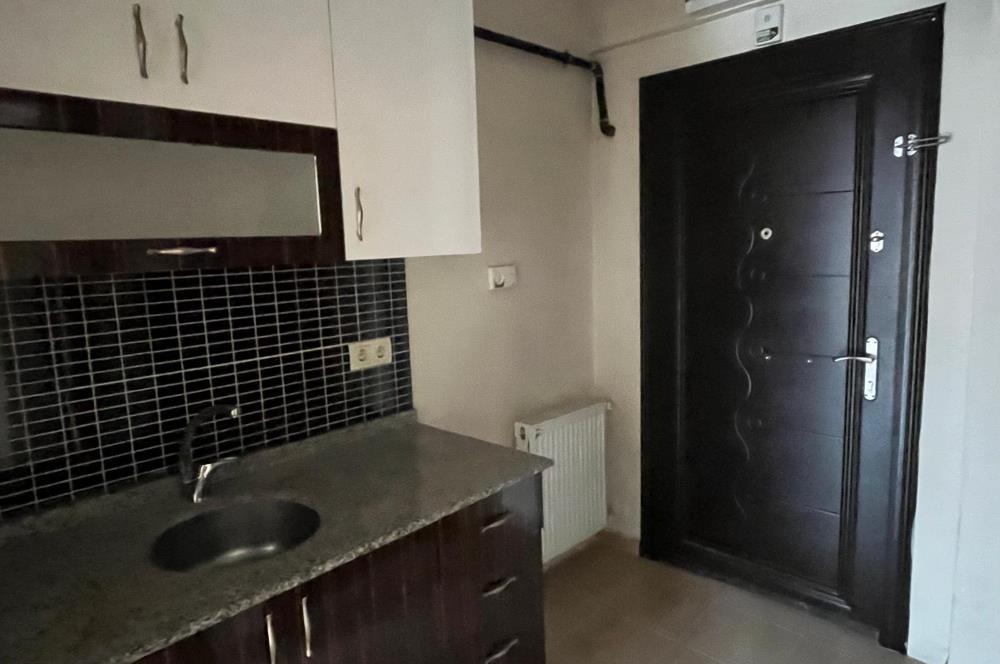 ŞİRİNTEPEDE KİRALIK 1+1 DAİRE