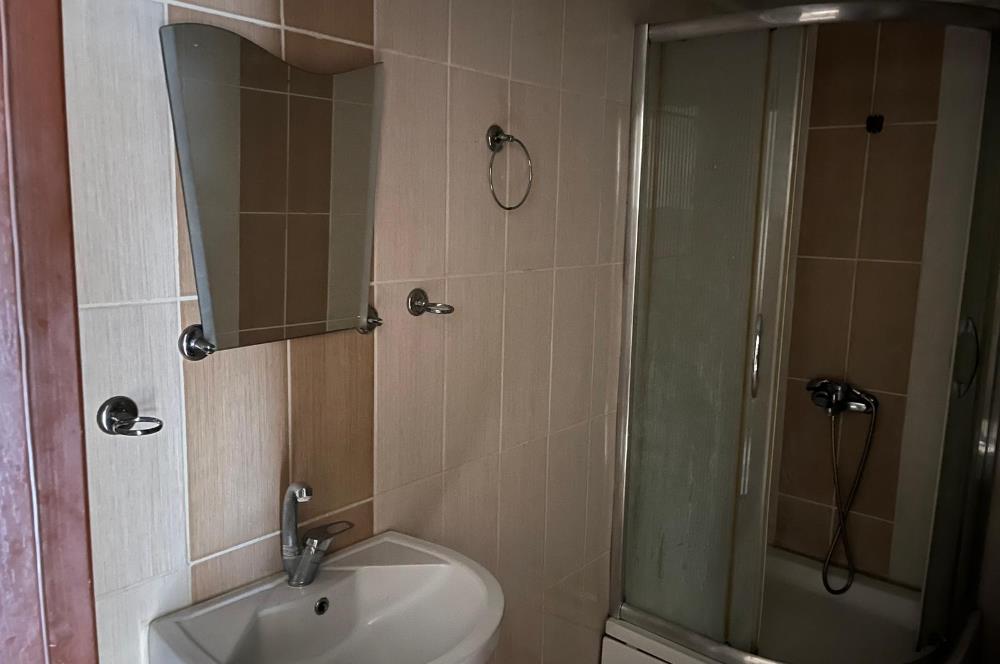 ŞİRİNTEPEDE KİRALIK 1+1 DAİRE