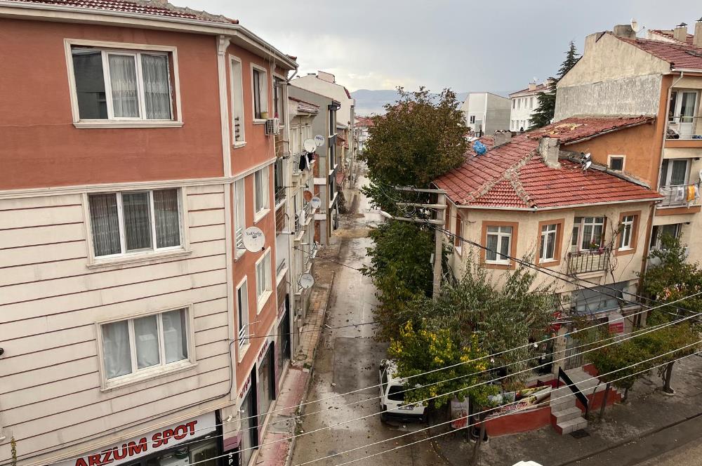 ŞİRİNTEPEDE KİRALIK 1+1 DAİRE