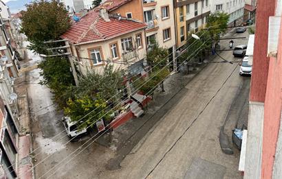 ŞİRİNTEPEDE KİRALIK 1+1 DAİRE