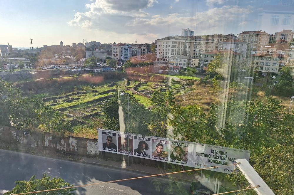 TEPE NAUTİLUS AVM KARŞISINDA ARA KAT 3+1