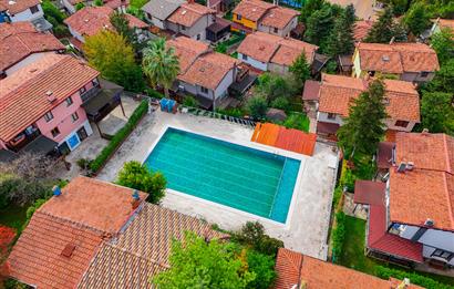 ŞİLE BALİBEY'DE DENİZE 5 DK DOĞADA, GENİŞ BAHÇELİ SATILIK VİLLA