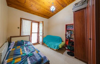 ŞİLE BALİBEY'DE DENİZE 5 DK DOĞADA, GENİŞ BAHÇELİ SATILIK VİLLA