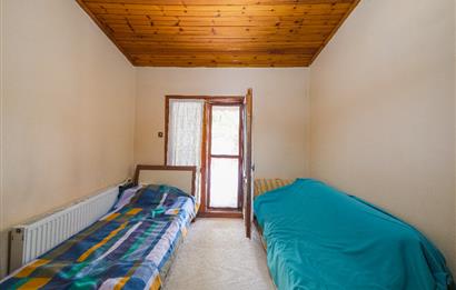 ŞİLE BALİBEY'DE DENİZE 5 DK DOĞADA, GENİŞ BAHÇELİ SATILIK VİLLA