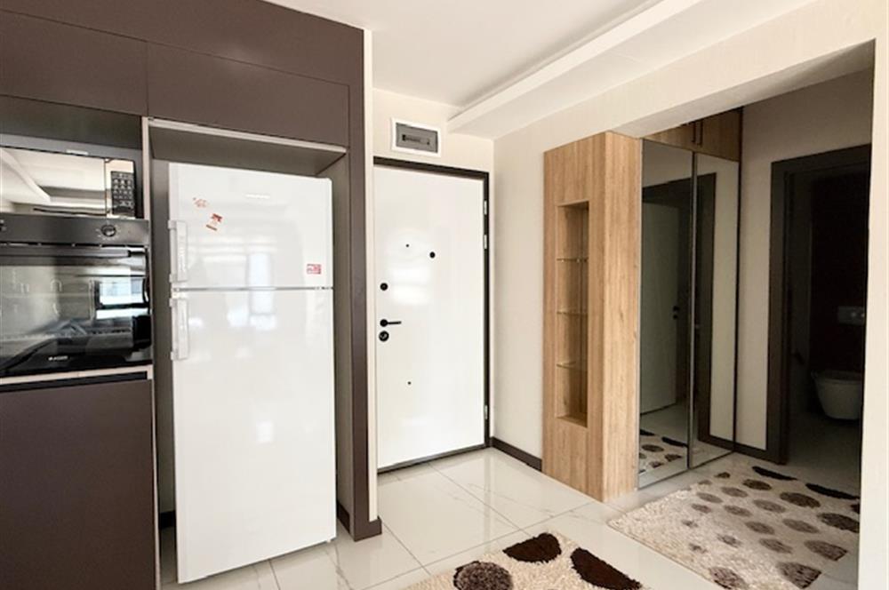VERA POİNT SİTESİ'NDE LÜKS EŞYALI 1+1 KİRALIK DAİRE