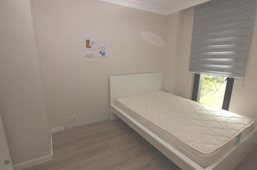 KOÇ BATI YURDUNA KOMŞU SATILIK 1+1 BAHÇELİ DAİRE