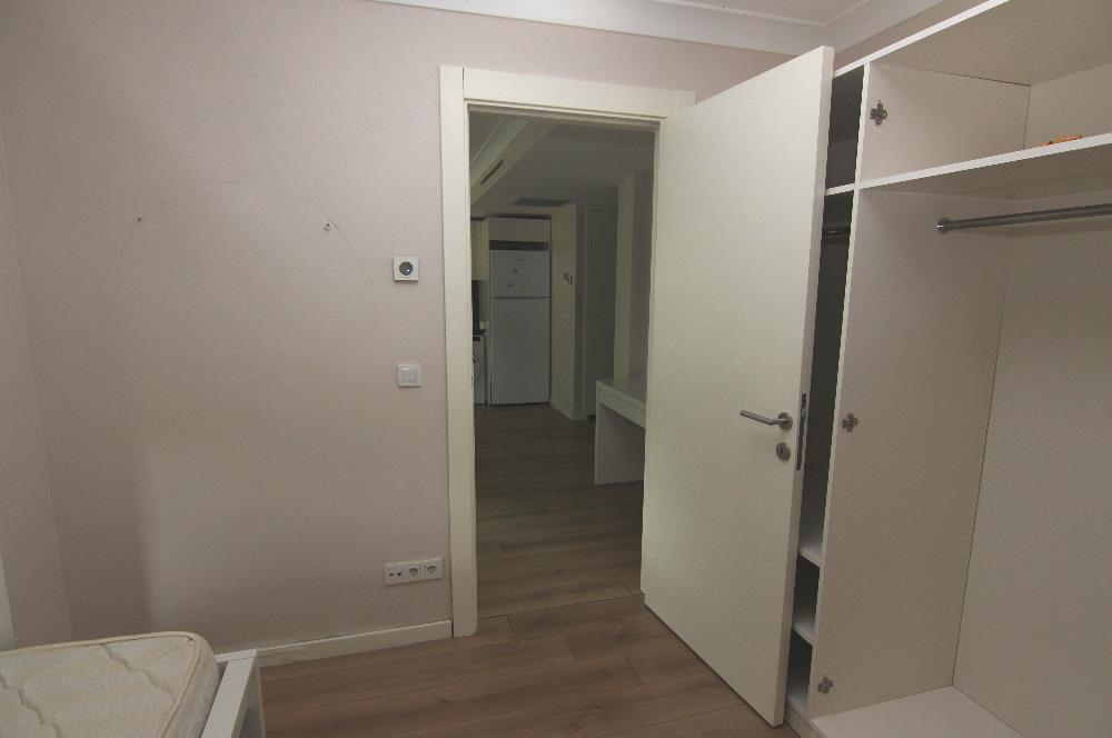 KOÇ BATI YURDUNA KOMŞU SATILIK 1+1 BAHÇELİ DAİRE