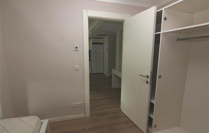 KOÇ BATI YURDUNA KOMŞU SATILIK 1+1 BAHÇELİ DAİRE