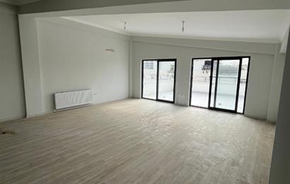 NOVADA AVM ARKASINDA ALKIN İŞ MERKEZİNDE PRESTİJLİ SATILIK OFİS