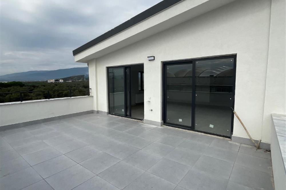 NOVADA AVM ARKASINDA ALKIN İŞ MERKEZİNDE PRESTİJLİ SATILIK OFİS