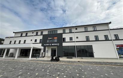 NOVADA AVM ARKASINDA ALKIN İŞ MERKEZİNDE PRESTİJLİ SATILIK OFİS