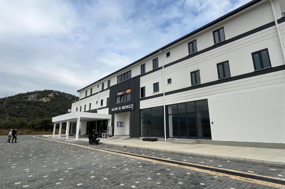 NOVADA AVM ARKASINDA ALKIN İŞ MERKEZİNDE PRESTİJLİ SATILIK OFİS