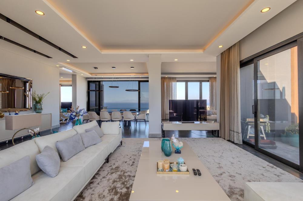 BODRUM YALIKAVAK ÖZEL HAVUZLU DENİZ MANZARALI LÜKS VİLLA