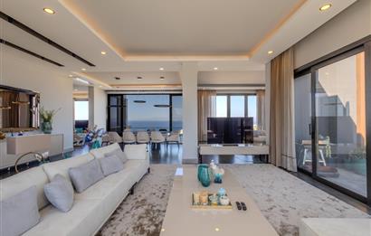 BODRUM YALIKAVAK ÖZEL HAVUZLU DENİZ MANZARALI LÜKS VİLLA