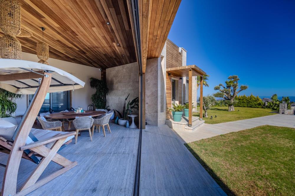 BODRUM YALIKAVAK ÖZEL HAVUZLU DENİZ MANZARALI LÜKS VİLLA