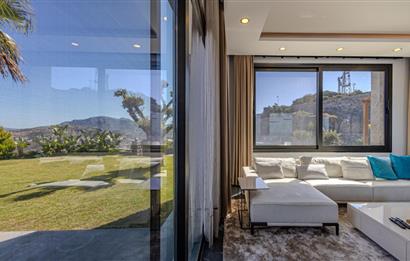 BODRUM YALIKAVAK ÖZEL HAVUZLU DENİZ MANZARALI LÜKS VİLLA