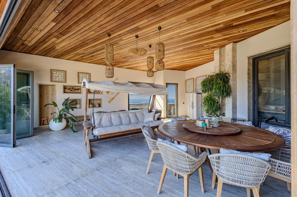 BODRUM YALIKAVAK ÖZEL HAVUZLU DENİZ MANZARALI LÜKS VİLLA