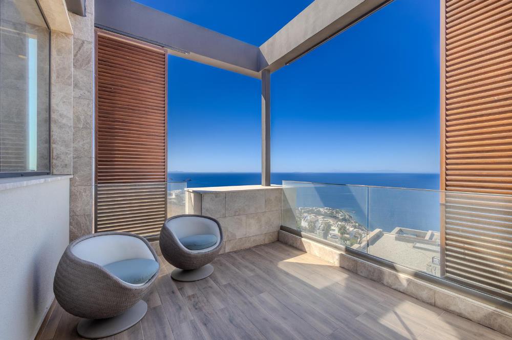 BODRUM YALIKAVAK ÖZEL HAVUZLU DENİZ MANZARALI LÜKS VİLLA