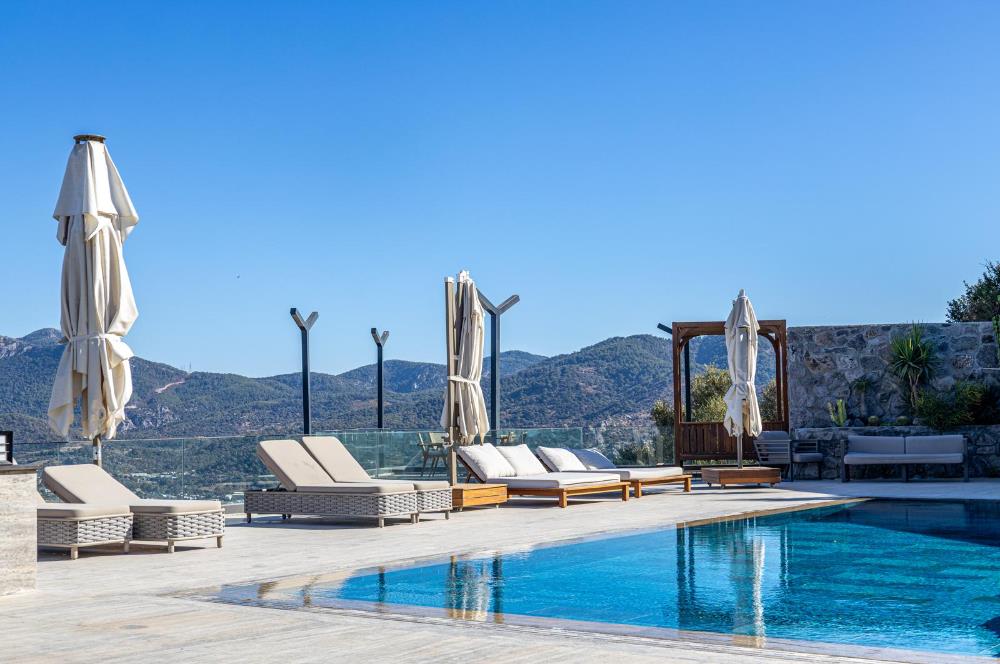 BODRUM YALIKAVAK ÖZEL HAVUZLU DENİZ MANZARALI LÜKS VİLLA