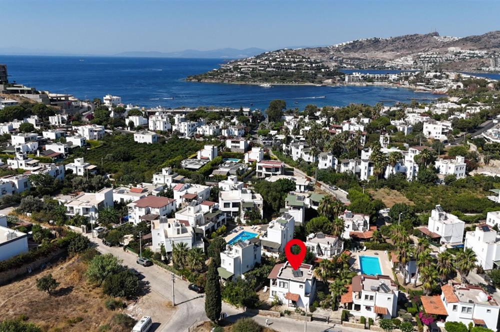 BODRUM YALIKAVAK DENİZE YAKIN MÜSTAKİL VİLLA