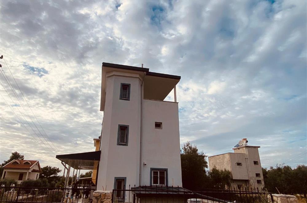 Didim Akbük’te Denize 350m Mesafede, Deniz Manzaralı, Eşyalı Satılık, 3+1 Villa
