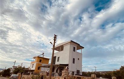 Didim Akbük’te Denize 350m Mesafede, Deniz Manzaralı, Eşyalı Satılık, 3+1 Villa