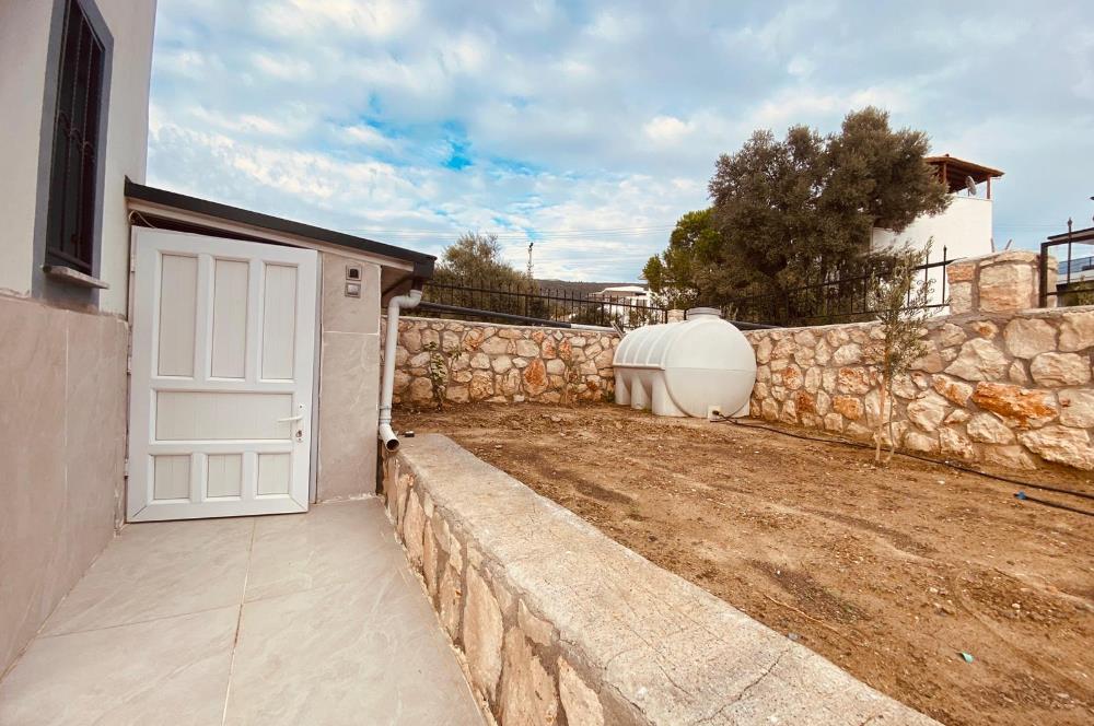 Didim Akbük’te Denize 350m Mesafede, Deniz Manzaralı, Eşyalı Satılık, 3+1 Villa