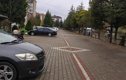 Batıkent özşafak Sitesinde Kiralık 3+1