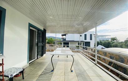 Didim Akbük’te Denize 350m Mesafede, Deniz Manzaralı, Eşyalı Satılık, 3+1 Villa