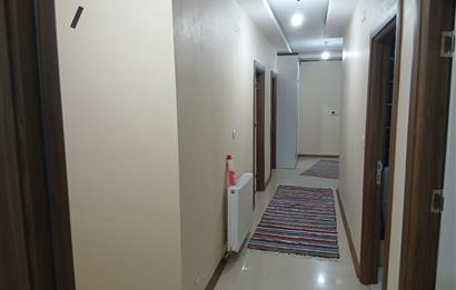 ETİMESGUT MİT YAKINI - 3+1 135M2 EBEVEYN BANYOLU KİRACILI DAİRE
