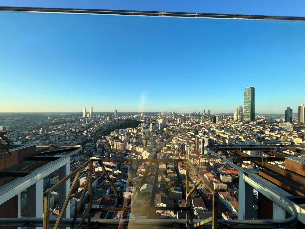 Nef163 1+1 Satılık Loft Geniş Yüksek Kat Kanyon Cephe Daire