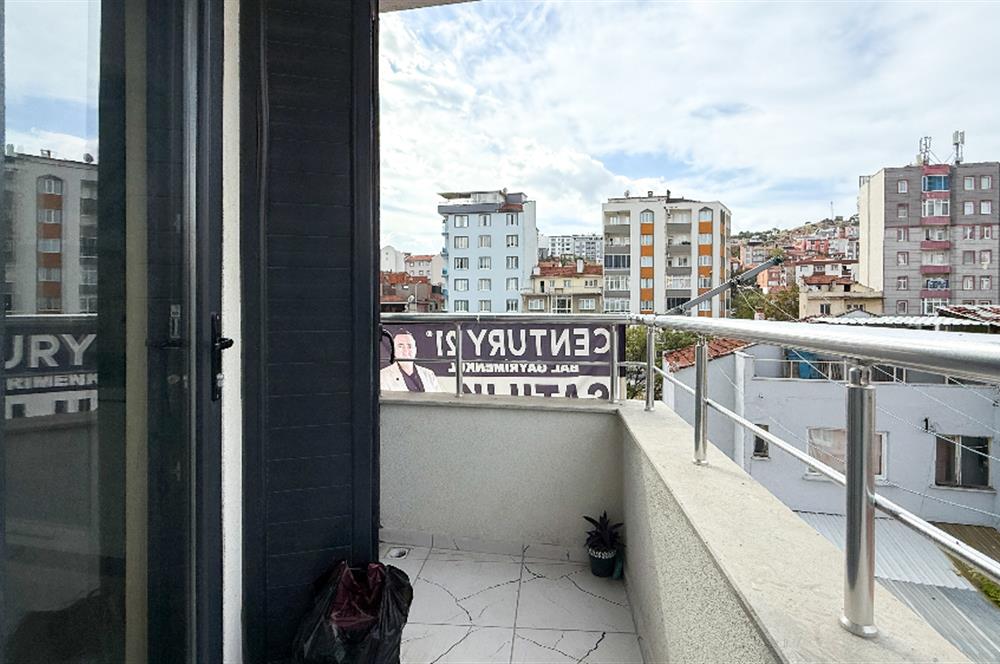 C21 Bal'dan Çay Mah.'de Satılık 1+1 Daire