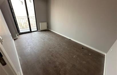 PRAVA KARTAL' DA SATILIK DENİZ MANZARALI 3 + 1 DAİRE