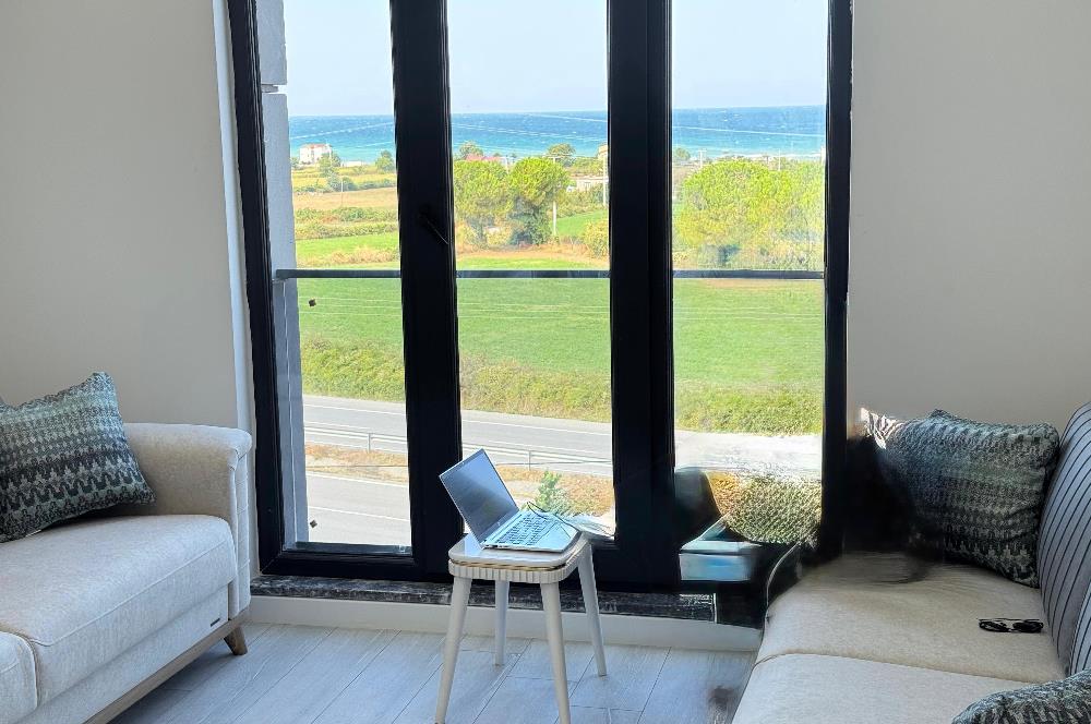 YAKAKENT KOZKÖY DE DENİZ MANZARALI 1+1 LÜKS DAİRE