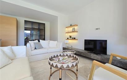 Gümüşlük'te Müstakil 1500m2 Arazi İçerisinde 5+1 Özel Havuzlu Premium Villalar 