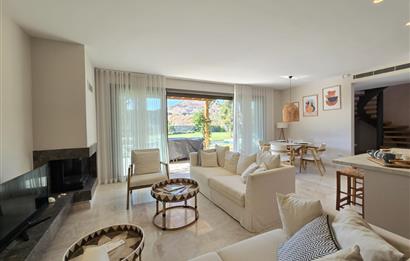 Gümüşlük'te Müstakil 1500m2 Arazi İçerisinde 5+1 Özel Havuzlu Premium Villalar 